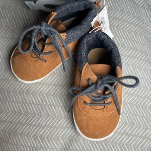 Old Navy baby boots 18-24 mo NWT